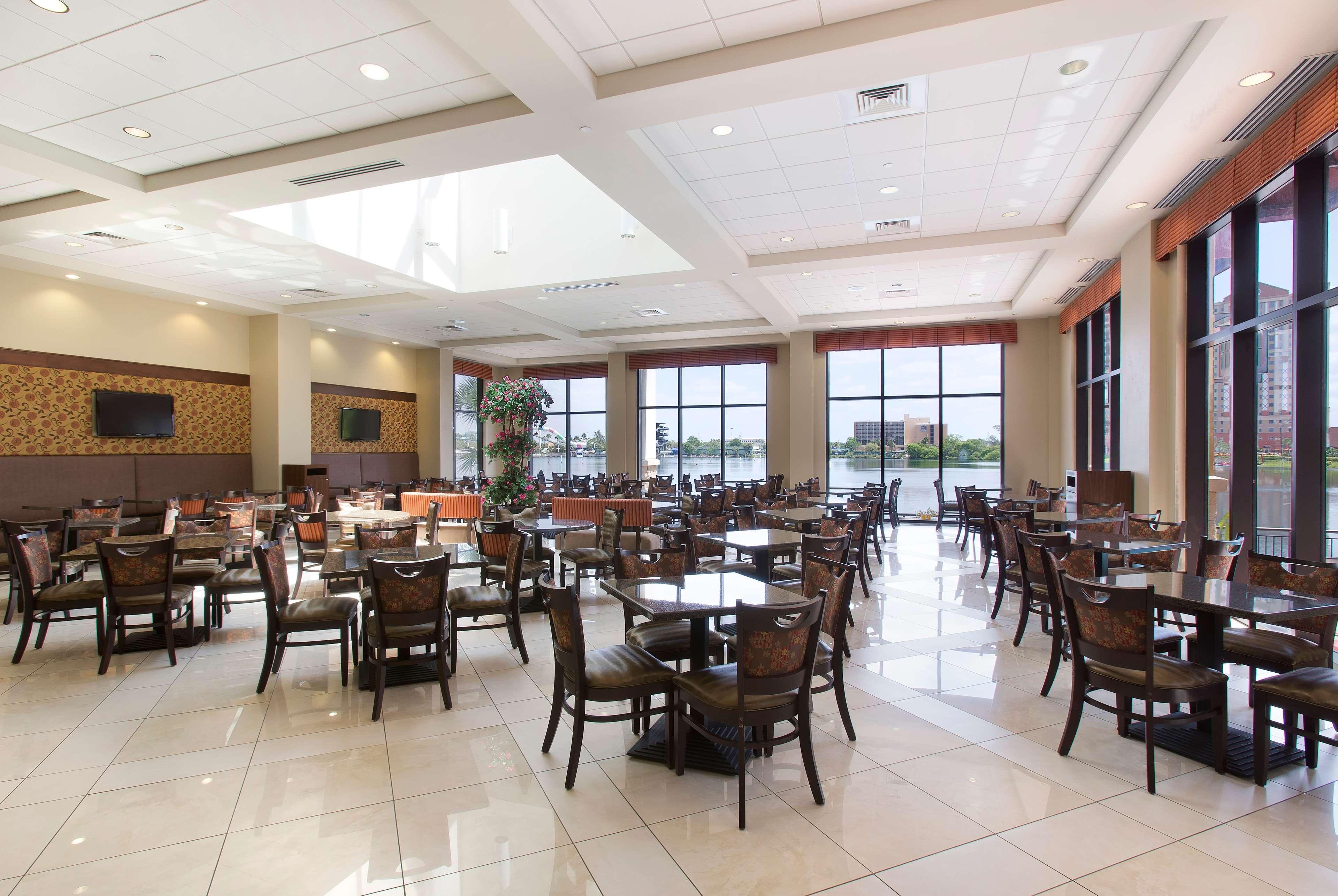 Ramada Plaza By Wyndham Orlando Resort & Suites Intl Drive Esterno foto
